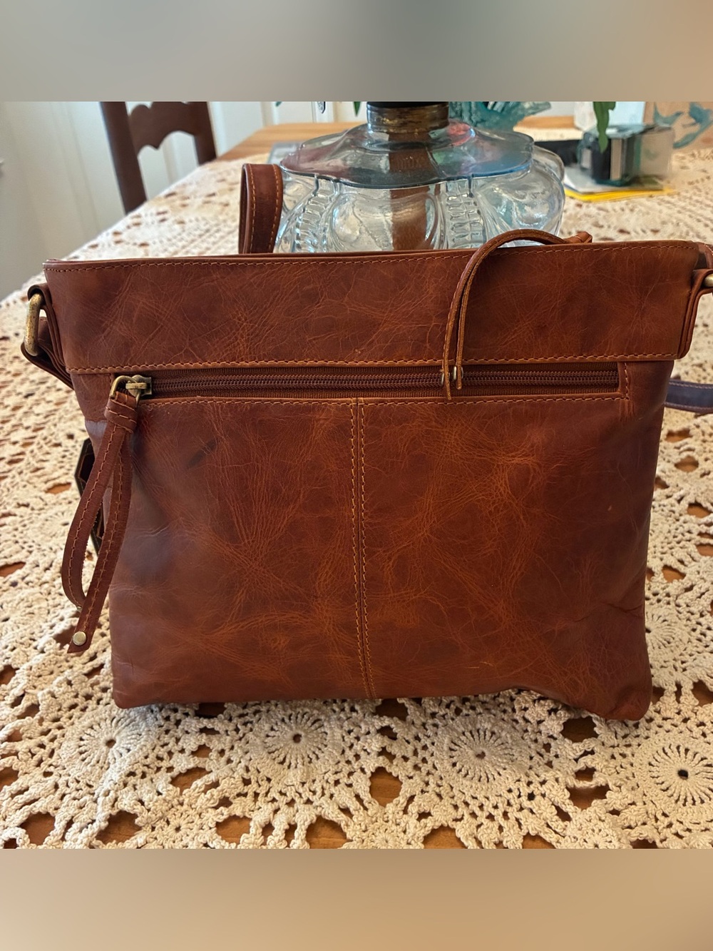 NWT Valenchi Women's Brown Tooled Leather Crossbody Bag with Floral Detail - Picture 11 of 16